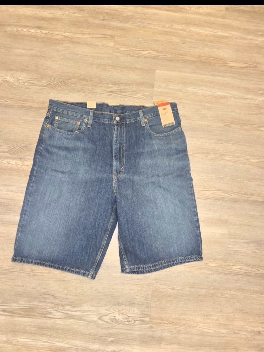 Levi's 469 Loose Fit Jean Shorts Medium Dark/Blue NWT 40x12
